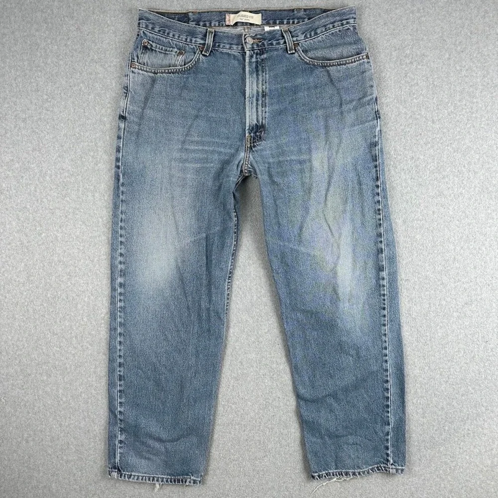 Vintage Y2K Levi's 550 Mens Relaxed Fit Blue Jeans Size 34x30 Distressed Rodeo